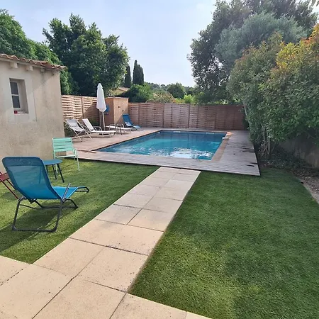 度假居 140 M2 With Pool In 佩尔纳勒丰泰纳